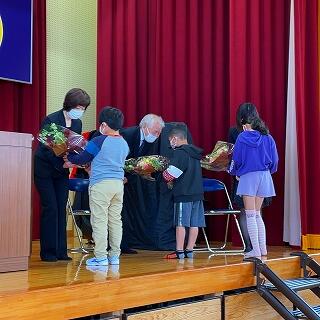 お世話になりました。