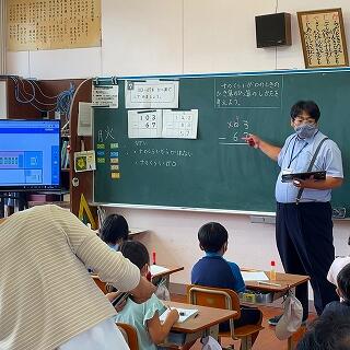 ２年生は学校全体で参観しましたよ