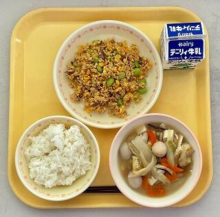 １１月１日の給食