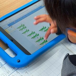 虫の数でたし算を作ろう！