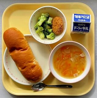 １１月２５日の給食