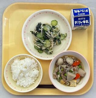 １１月２６日の給食