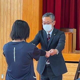 証書を受け取るだけでも緊張しますね