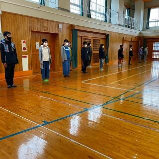 会場を出るまで集中します。