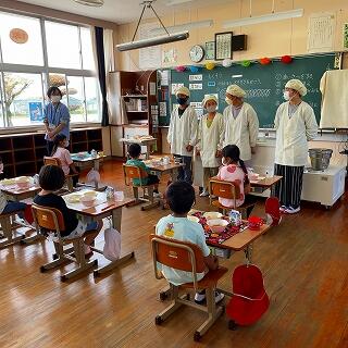 給食の準備ができました。