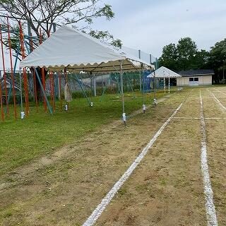 テントの下もきれいになりました。