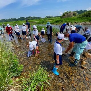 こんなに川をじっくり見ることはないね