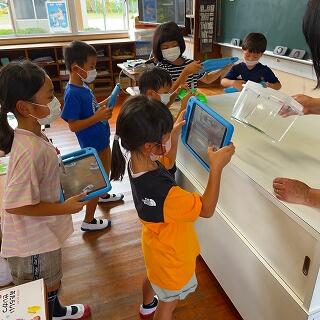 おーい、こっち向いて―！