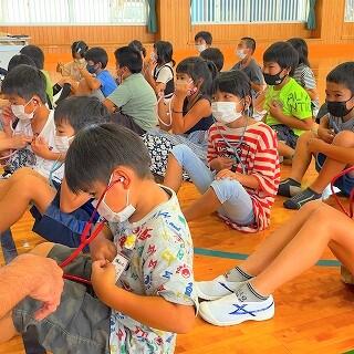 どんな音が聞こえるかな…？