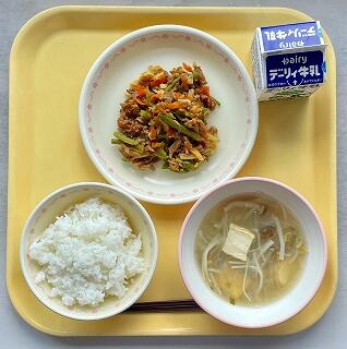 １０月１８日の給食