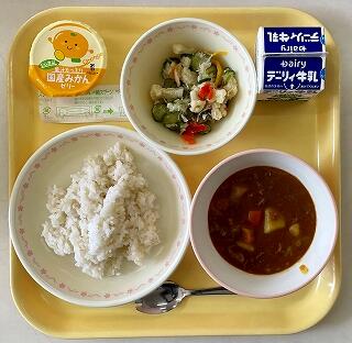 １１月１５日の給食