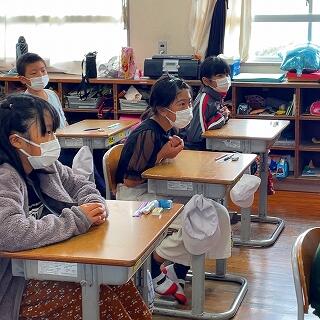 真剣に話を聞きます