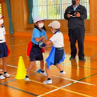 ボールの受け渡しも確実に！