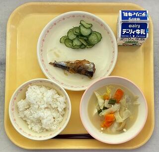 １１月２５日の給食