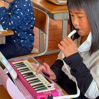 スムーズに指が動くようになりましたよ