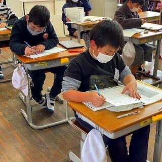 黙々と書いていきます