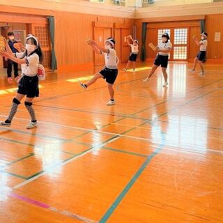 動きもそろってきました