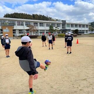 キックで攻めよう！