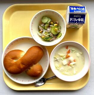 １２月３日の給食