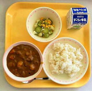 １２月１１日の給食