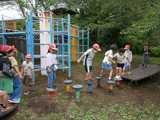 あじさい公園の遊具にて