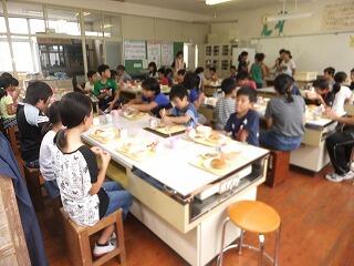 ふれあい給食 ふれあい給食
