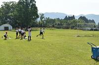 ソフトボール投げ