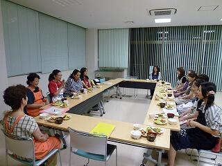 会食の様子