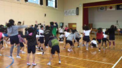 みんなでダンス