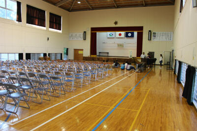 江平小フェスティバル会場設営