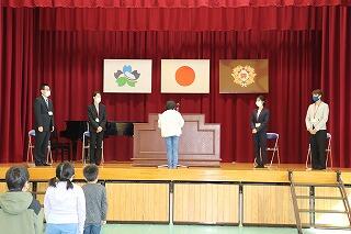 新任式での歓迎の言葉