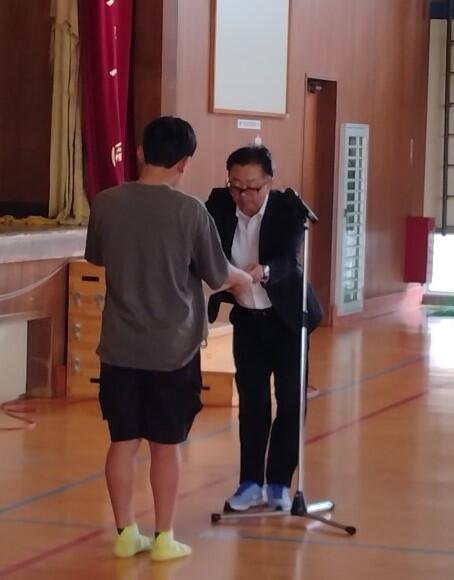 スポーツ少年団が表彰を受けました。