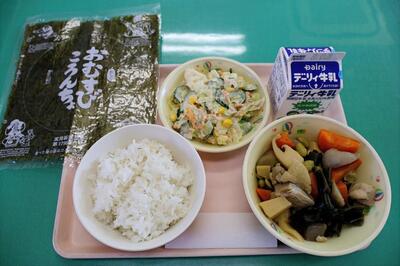 １０月１７日の給食