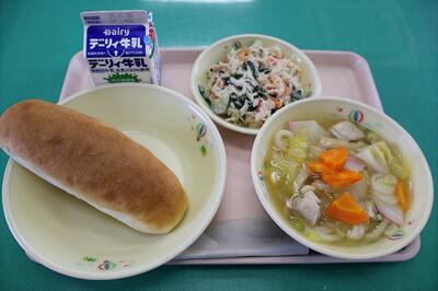 １０月２３日（木）の給食