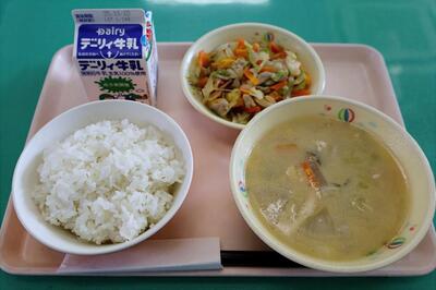 １０月２７日（月）の給食