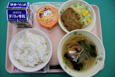１０月３１日（金）の給食
