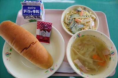 １１月１８日（火）の給食