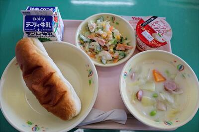 １１月２５日（火）の給食