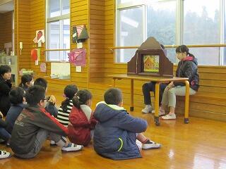 紙芝居のようす