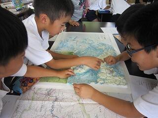 川内川の流れをたどって。。。