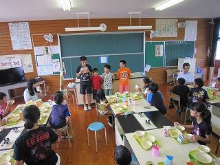 ふれあい給食。