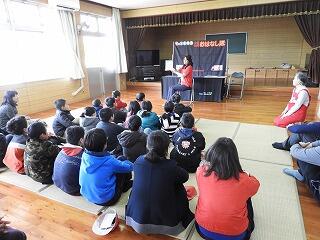 楽しい読み聞かせ。