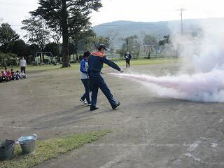 消火器の使い方の練習