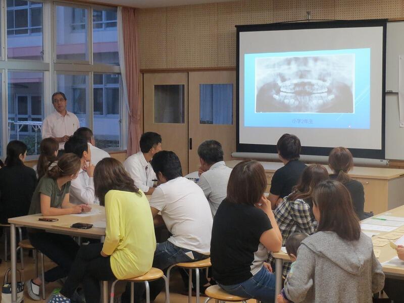 学校保健委員会