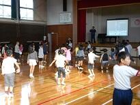 健康委員会４］