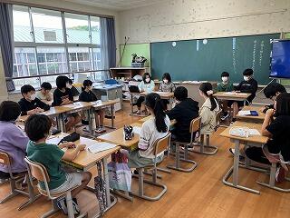学級会の様子
