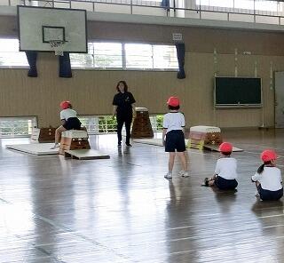 2年生跳び箱① 2年生跳び箱①