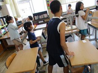 立派な清掃班長です