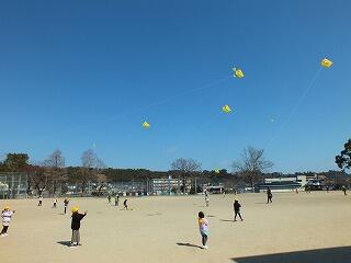 みんなでたこあげ