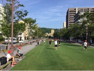 ホテル前の広場